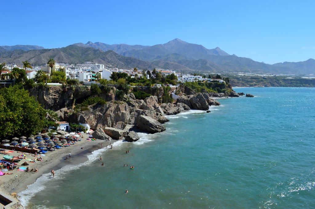 Casa Rocio En Nerja Apartment Exterior photo