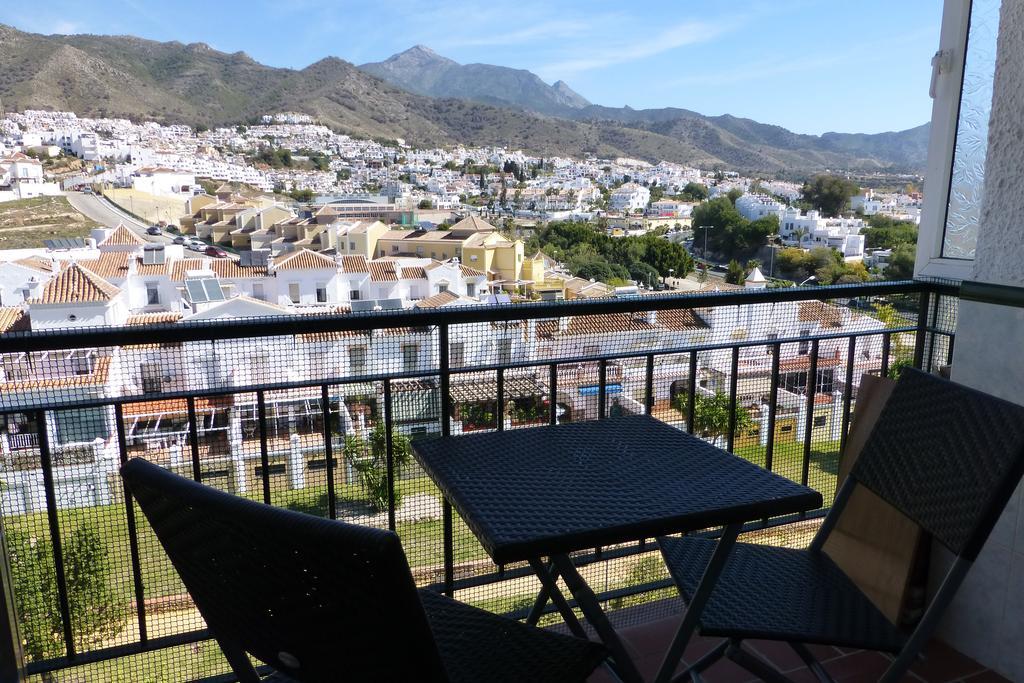 Casa Rocio En Nerja Apartment Exterior photo